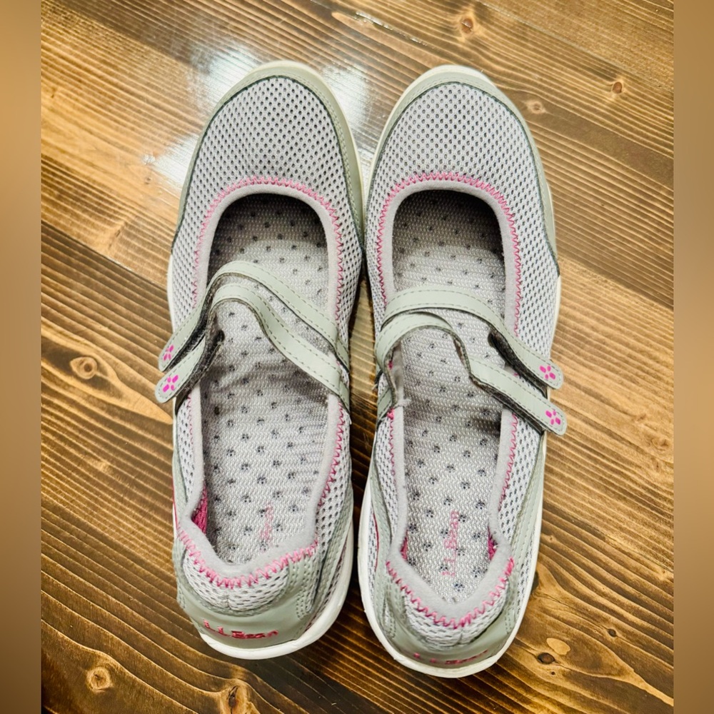 L.L. Bean Gray‎ and Pink Mary Jane Comfort Mesh Flats
